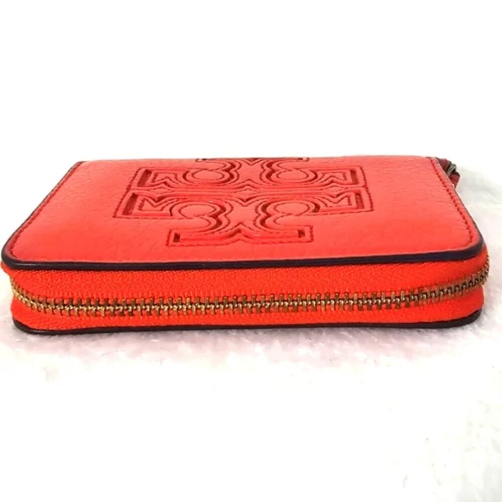 Tory Burch Zip Around Wallet with Keychain - Picture 8 of 8